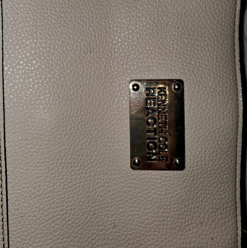 Kenneth Cole Reaction - Picture 2 of 3